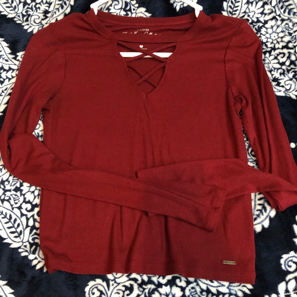 Hollister V-Neck Crop Top
